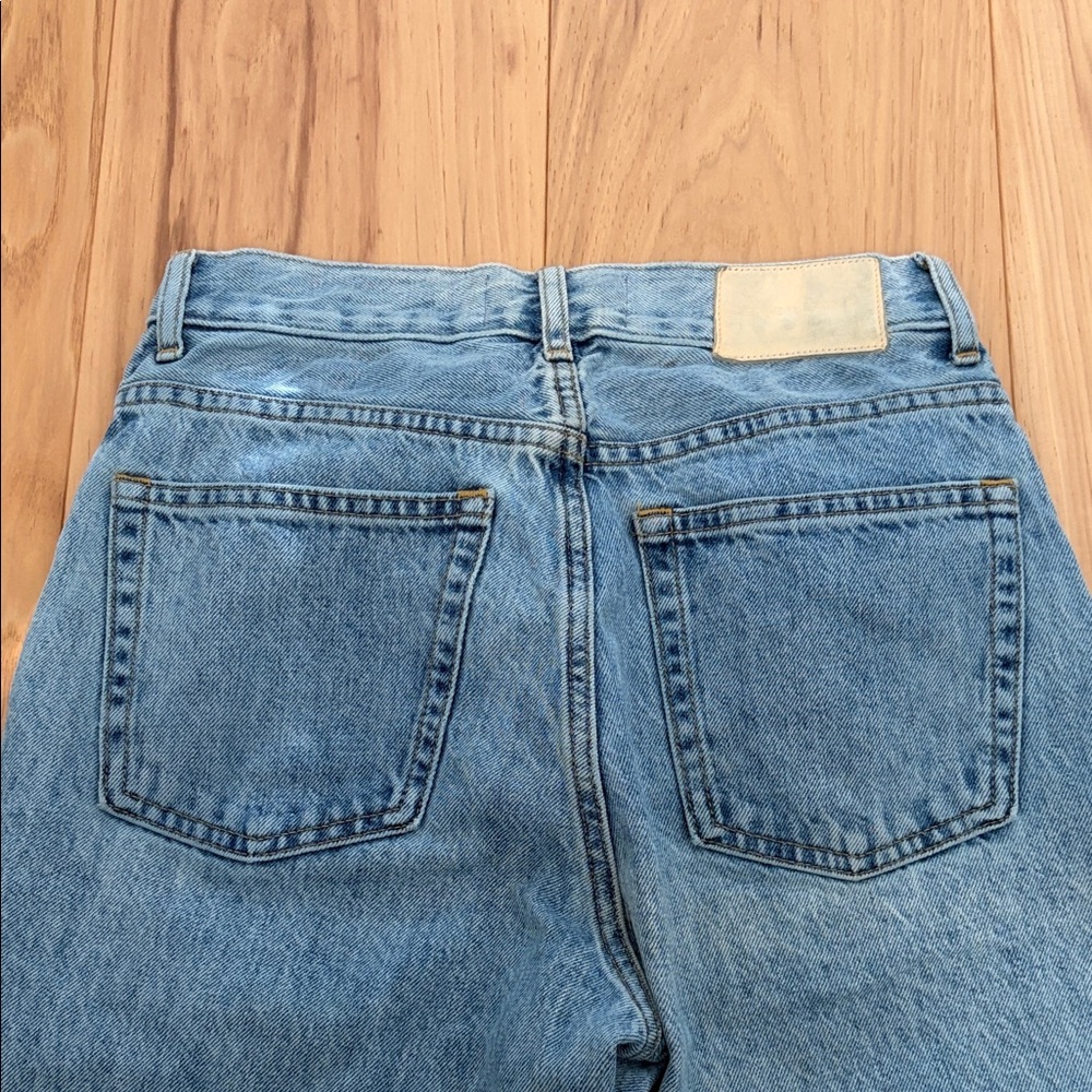 Everlane Blue Cheeky Jean - Picture 3 of 7